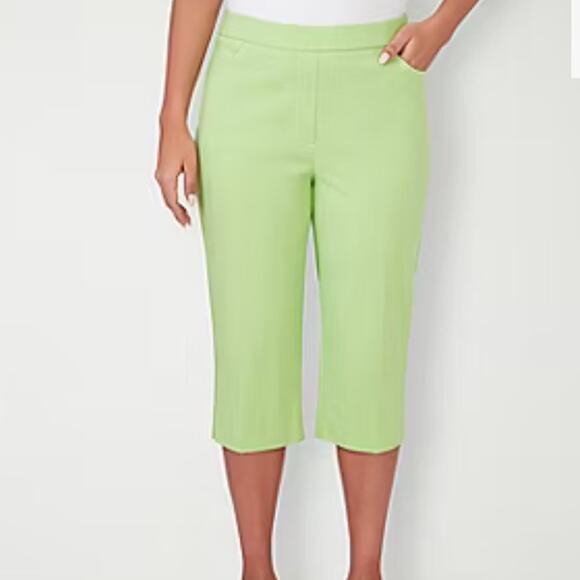 Christopher & Banks Signature Slimming Capri Pants Lime Green Size 4 - Picture 1 of 6